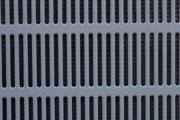 Oszczędzaj energię z odpowiednio dobraną klimatyzacją przysufitową